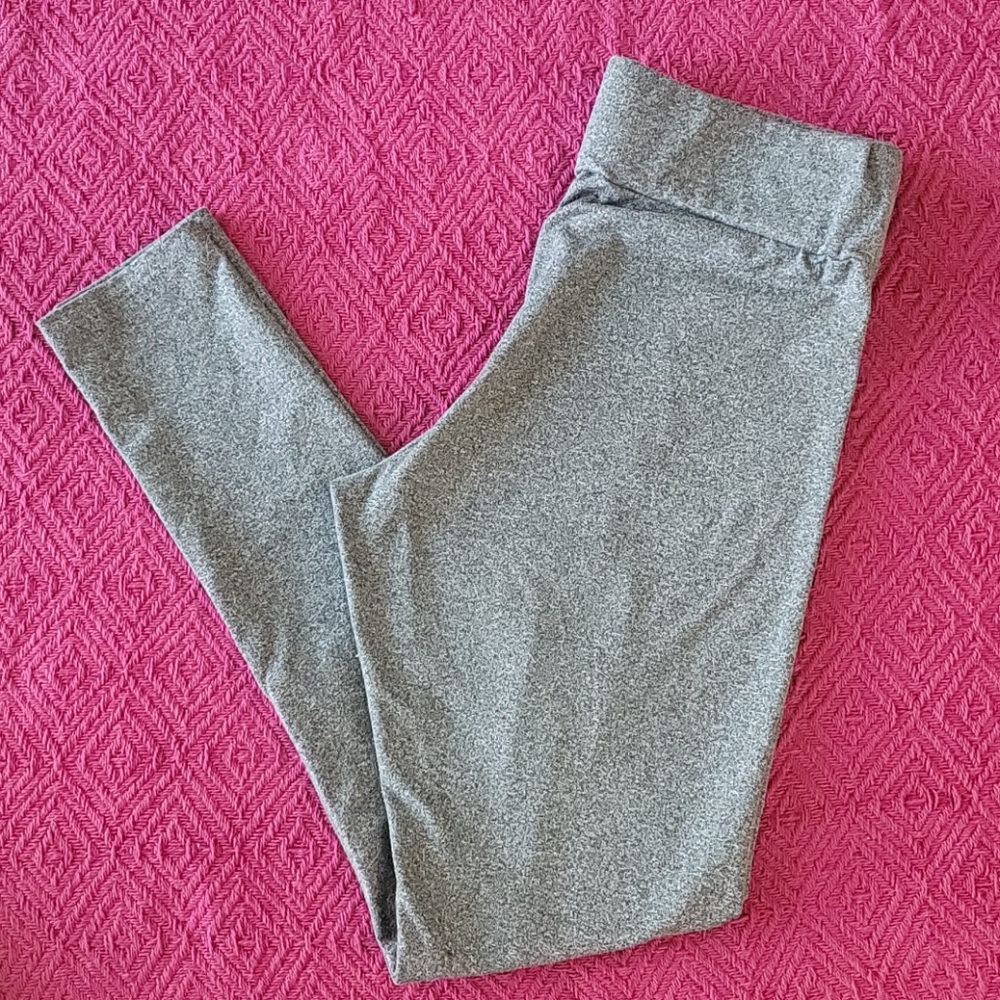 Simply Vera Leggings!